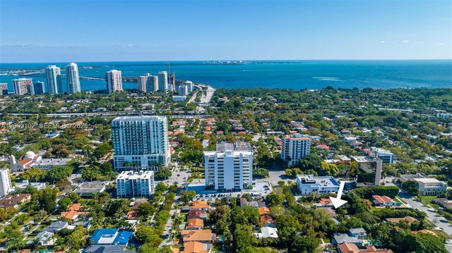 330 SW 27th Rd, Miami, FL 33129