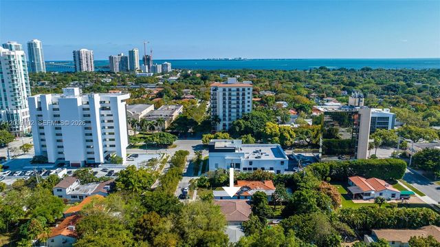 330 SW 27th Rd, Miami, FL 33129