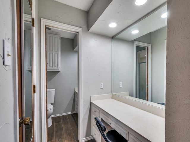2206 Shady View Court, Arlington, TX 76013