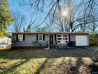 605 Kennan Road, Huntsville, AL 35811