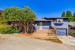 233 Newell Drive, Fortuna, CA 95540