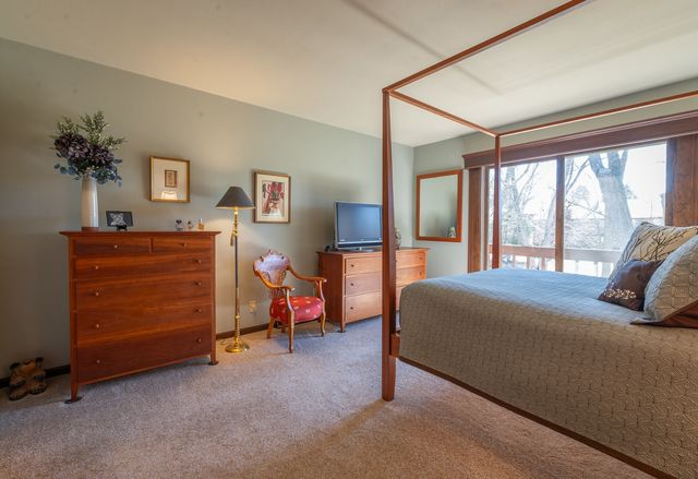 2917 Brookview Drive 1, Freeport, IL 61032