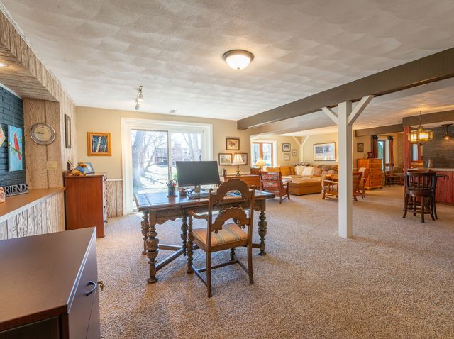 2917 Brookview Drive 1, Freeport, IL 61032