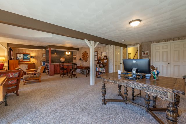 2917 Brookview Drive 1, Freeport, IL 61032