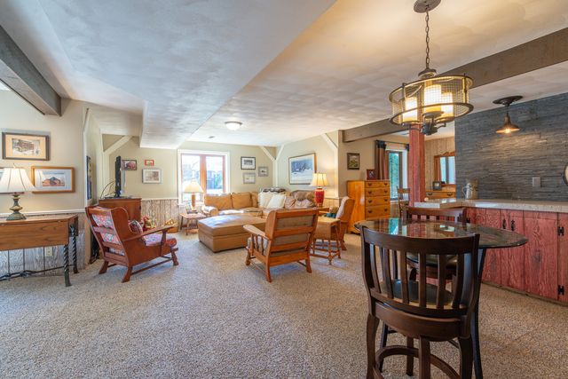 2917 Brookview Drive 1, Freeport, IL 61032