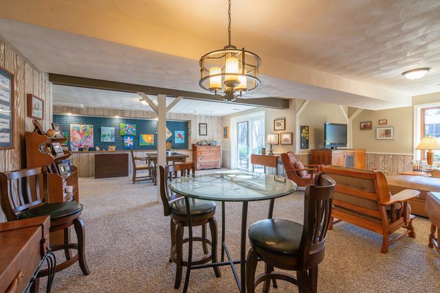 2917 Brookview Drive 1, Freeport, IL 61032