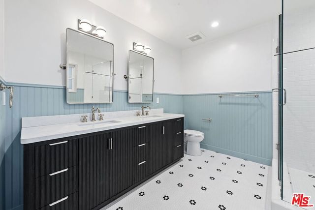 3866 Westside Avenue, Los Angeles, CA 90008