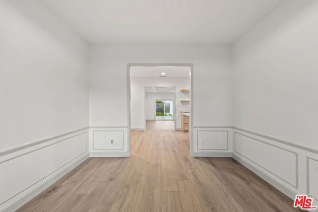 3866 Westside Avenue, Los Angeles, CA 90008