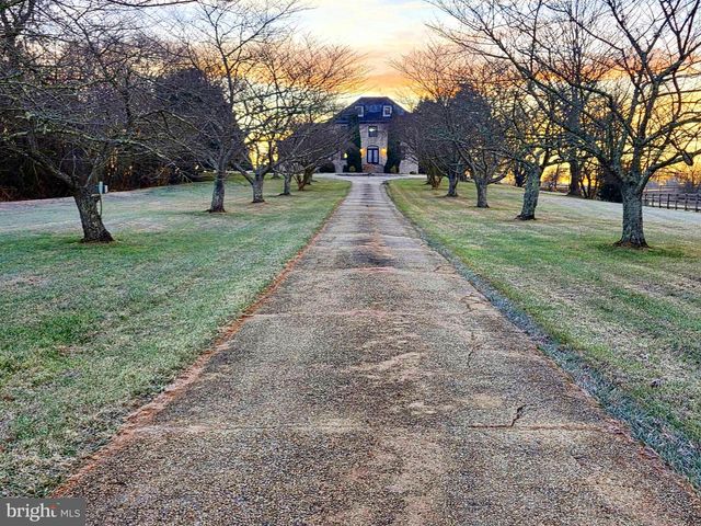 1080 WESTFIELD DR, Prince Frederick, MD 20678