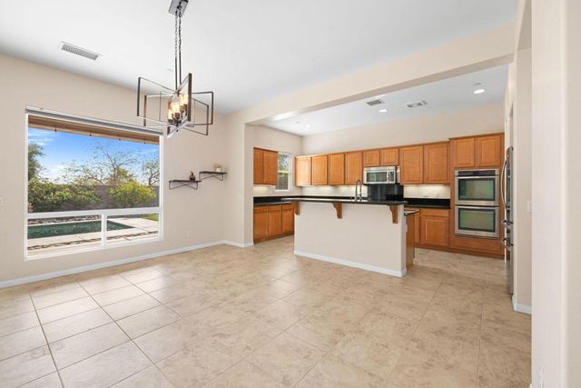 41252 Gaslight Avenue, Bermuda Dunes, CA 92203