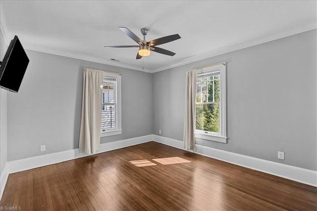313 W Fisher Avenue, Greensboro, NC 27401