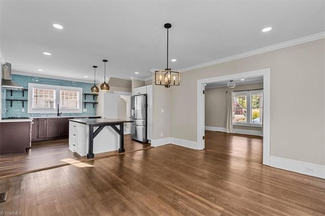 313 W Fisher Avenue, Greensboro, NC 27401