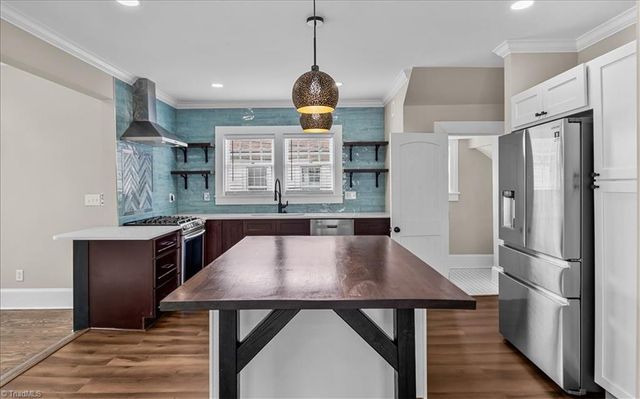 313 W Fisher Avenue, Greensboro, NC 27401