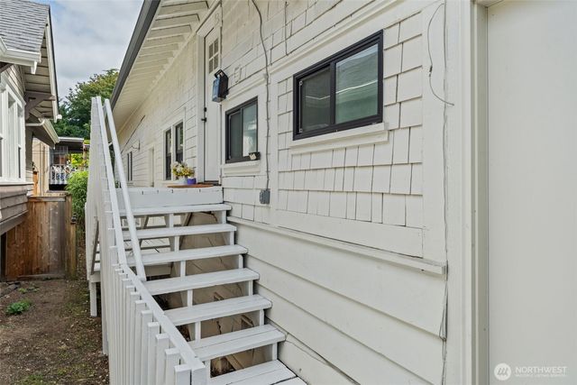 2102 -2108 N Oakes Street, Tacoma, WA 98406