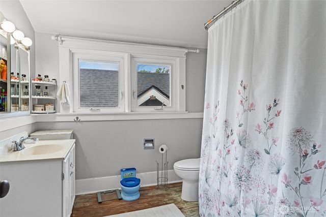 2102 -2108 N Oakes Street, Tacoma, WA 98406