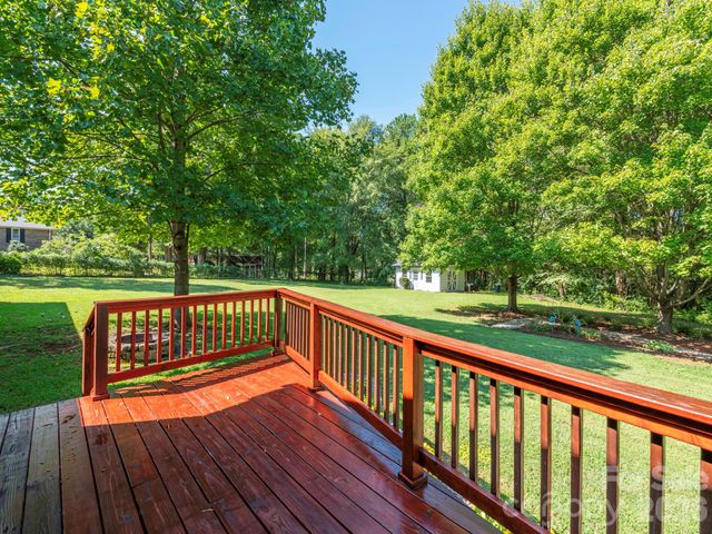 2434 Plantation Road NW, Concord, NC 28027