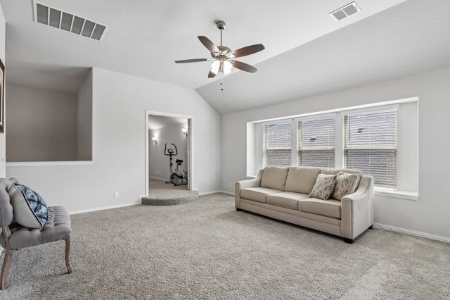 1409 Thrasher Drive, Little Elm, TX 75068