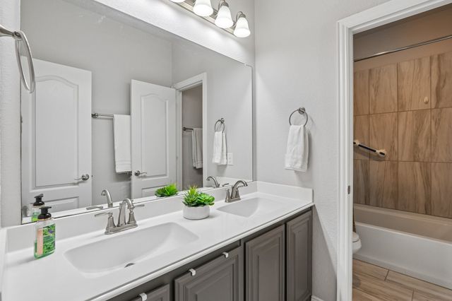 1409 Thrasher Drive, Little Elm, TX 75068