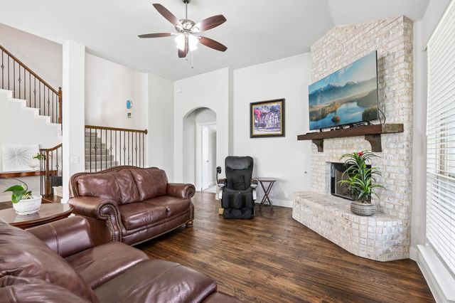 1409 Thrasher Drive, Little Elm, TX 75068