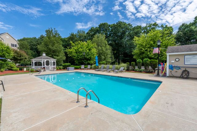 59 Cluff Rd Unit 37, Salem, NH 03079