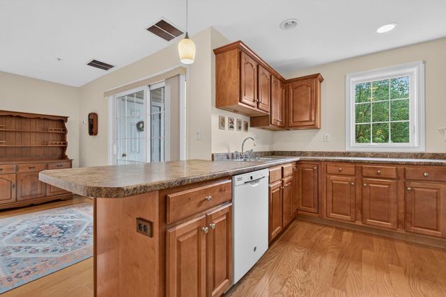 59 Cluff Rd Unit 37, Salem, NH 03079