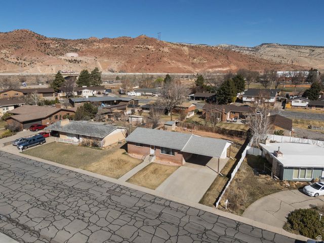 650 W 2ND AVE, Richfield, UT 84701