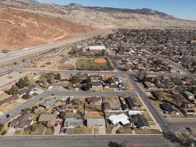 650 W 2ND AVE, Richfield, UT 84701
