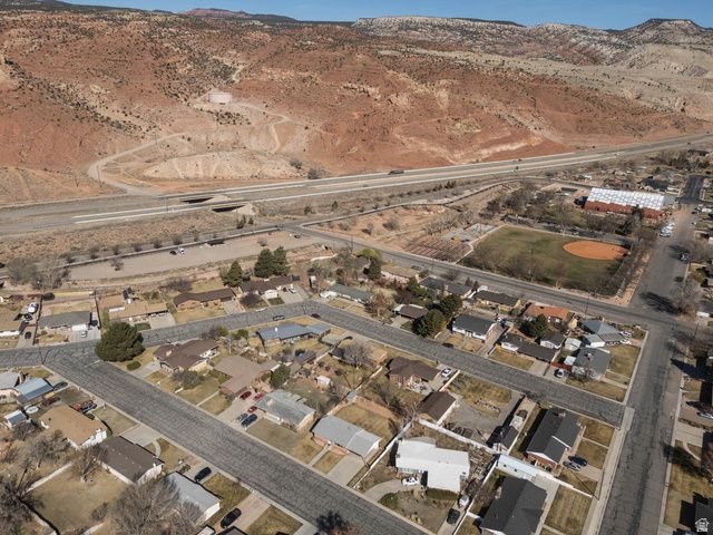 650 W 2ND AVE, Richfield, UT 84701