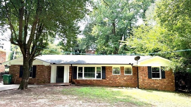 3727 Dial Drive, Stone Mountain, GA 30083