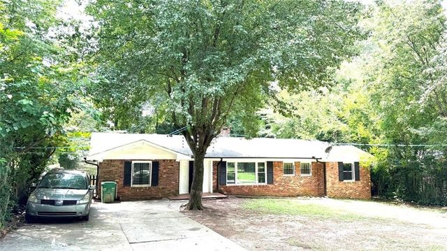 3727 Dial Drive, Stone Mountain, GA 30083