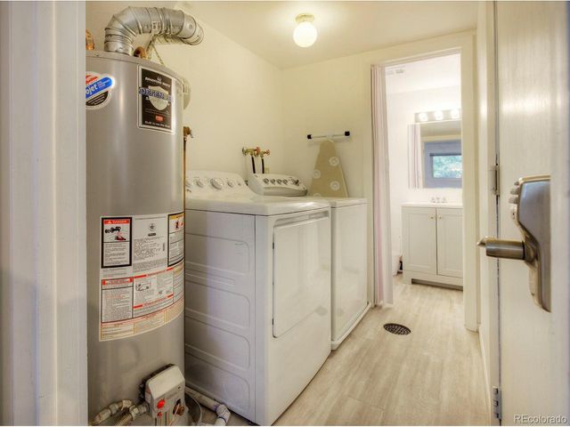 3032 S Saulsbury St, Denver, CO 80227