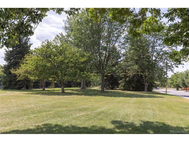 3032 S Saulsbury St, Denver, CO 80227