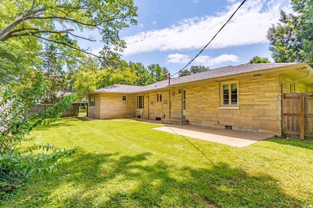 1319 Greenfield Road, Evansville, IN 47715