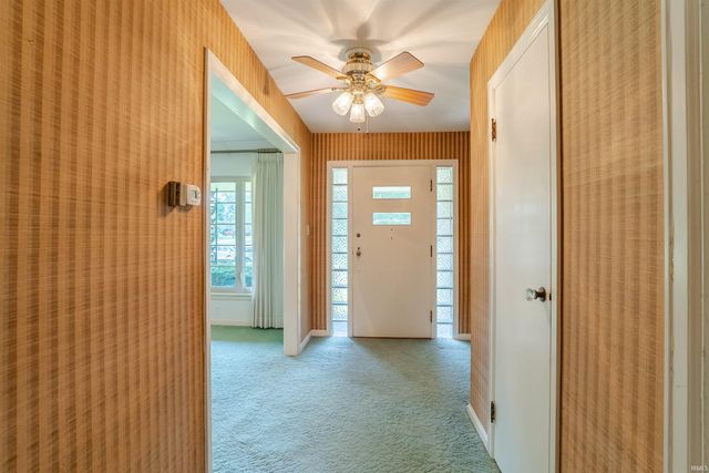 1319 Greenfield Road, Evansville, IN 47715