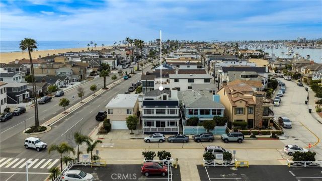 203 8th st, Newport Beach, CA 92661