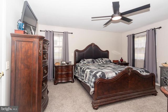 6 STONEHAM PL, Manchester Township, NJ 08759