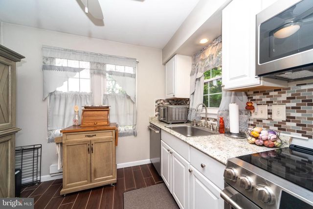 6 STONEHAM PL, Manchester Township, NJ 08759
