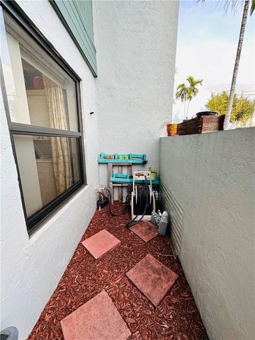 1168 NW 97th Avenue 232, Pembroke Pines, FL 33024