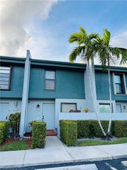 1168 NW 97th Avenue 232, Pembroke Pines, FL 33024