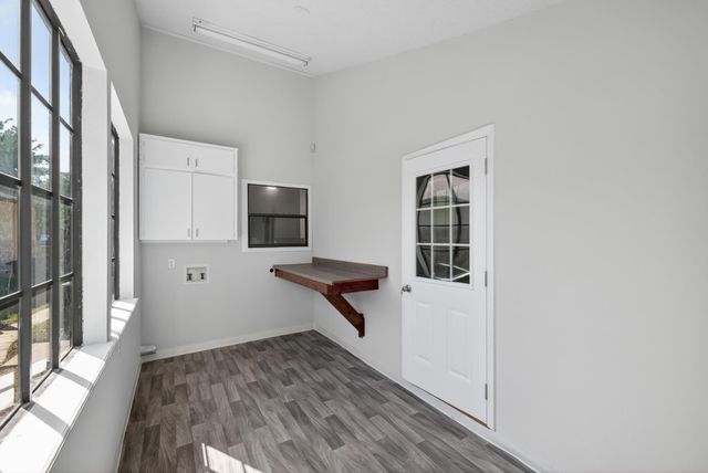 10410 Macmora RD, Austin, TX 78758