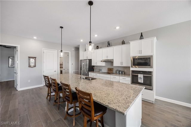 25148 Redwood CT, Punta Gorda, FL 33955