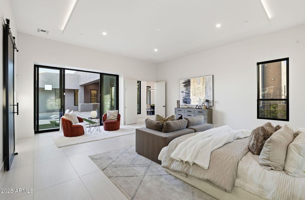 Image 22 of property listing at 8768 E VILLA CASSANDRA Drive, Scottsdale, AZ 85266