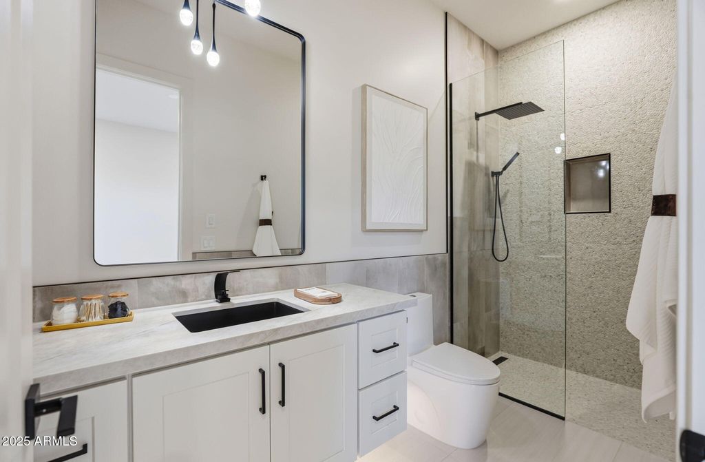 Image 30 of property listing at 8768 E VILLA CASSANDRA Drive, Scottsdale, AZ 85266