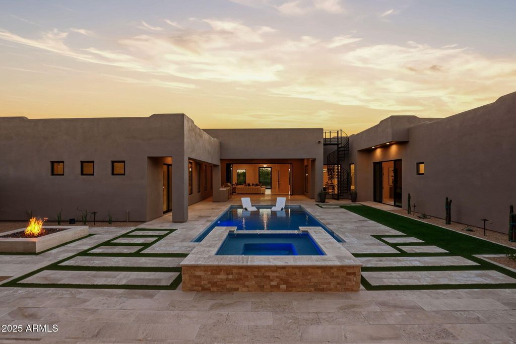 Image 38 of property listing at 8768 E VILLA CASSANDRA Drive, Scottsdale, AZ 85266