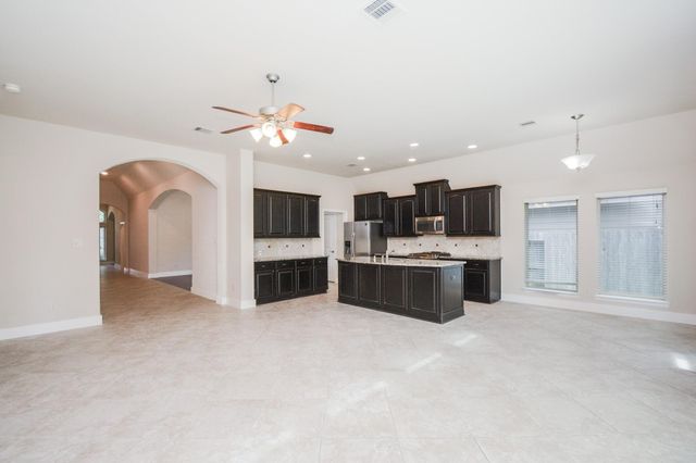 2511 Mountain Sage Drive, Pearland, TX 77584