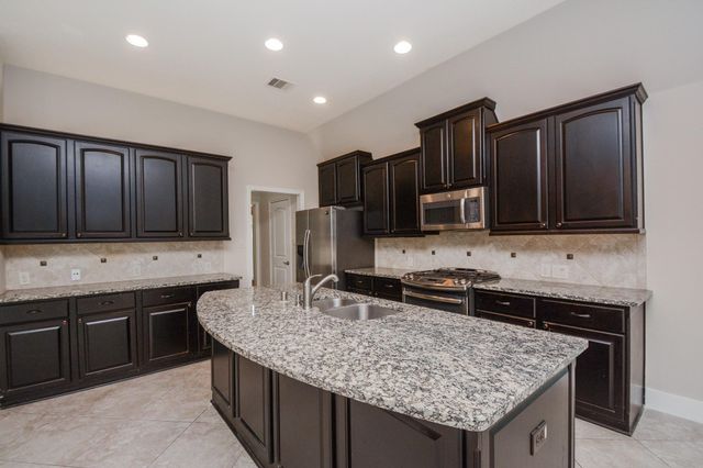 2511 Mountain Sage Drive, Pearland, TX 77584