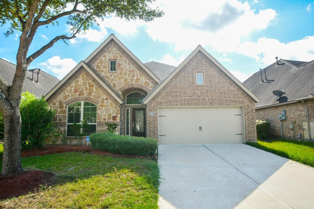 2511 Mountain Sage Drive, Pearland, TX 77584