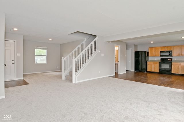 8624 Centenary Drive, Indianapolis, IN 46113