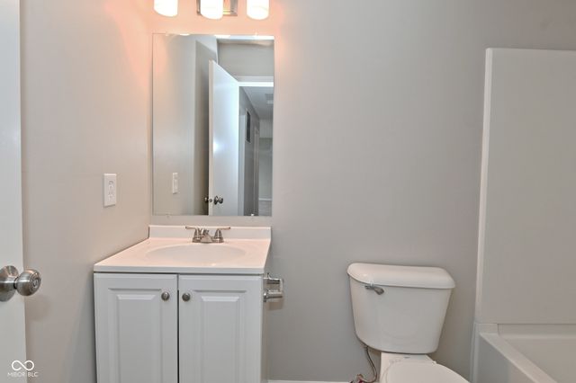 8624 Centenary Drive, Indianapolis, IN 46113