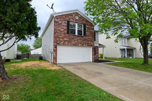 8624 Centenary Drive, Indianapolis, IN 46113